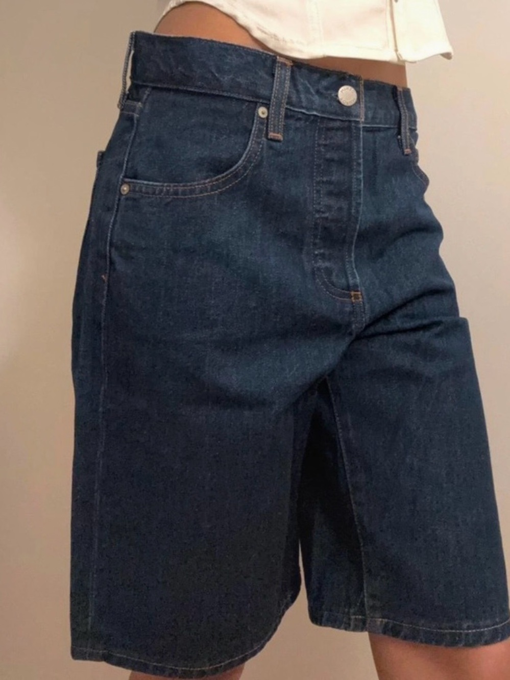 NWT Denim Forum The ’90s Cindy Bermuda Denim Shorts Low Rise Size 25